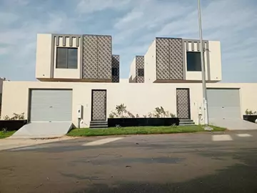 فيلا سكني للبيع في حي حارة الباب في مكة المكرمة