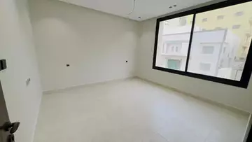 شقة سكني للبيع في حي السلامة في جدة