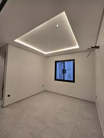 شقة سكني للبيع في حي الصفا في جدة تبدأ ٤٧٠ الف 