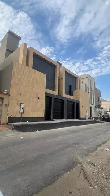 فيلا مودرن للبيع في حي الشراع(GD909)