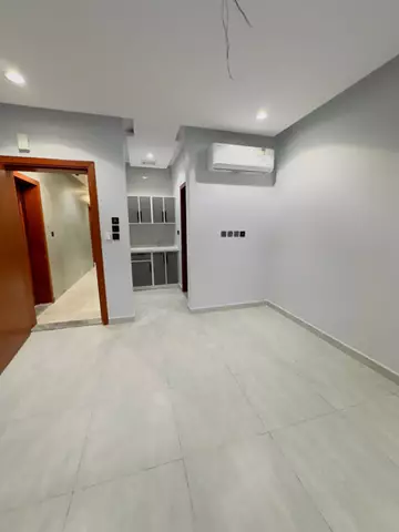 شقة سكني للإيجار في حي الصفا في جدة