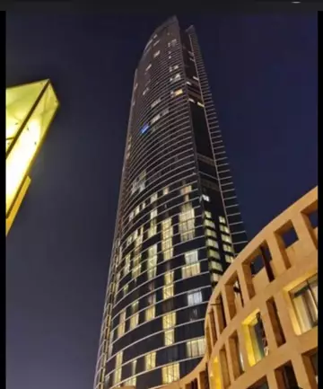 شقه فاخرة للايجار ببرج رافال