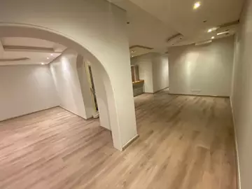 شقة داخل فيلا للإيجار في حي الزهراء