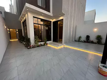 فيلا سكني للبيع في حي الحلقة الشرقية في الطائف
