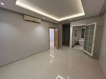 شقة سكني للإيجار في حي العارض في شمال الرياض