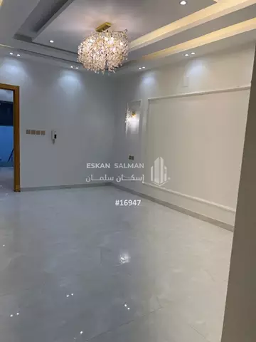 شقة - الرياض - عكاظ