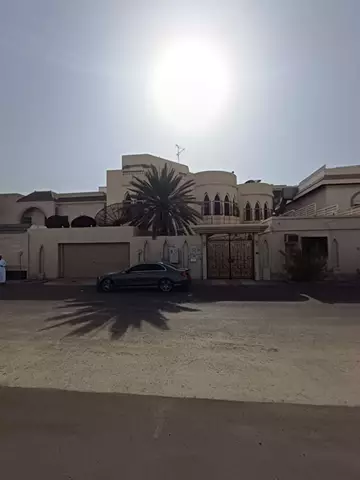 فيلا سكني للإيجار في حي الخالدية في جدة