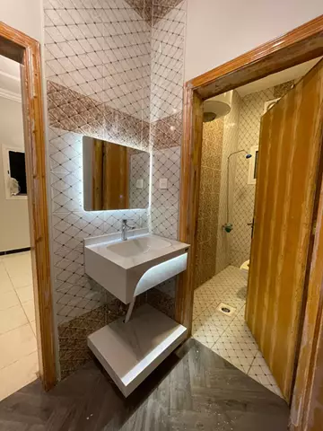 شقة سكني للإيجار في حي الرمال في شرق الرياض