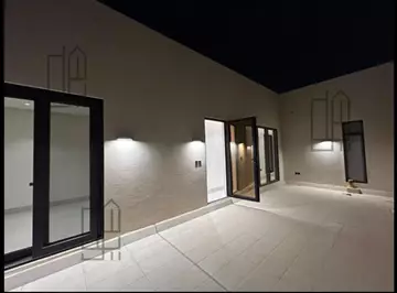 شقة سكني للإيجار في حي العارض في شمال الرياض