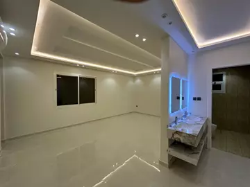 دور مستقل سكني للإيجار في حي النرجس في شمال الرياض