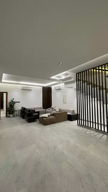 فيلا دوبلكس سكني للإيجار في حي الصحافة في شمال الرياض