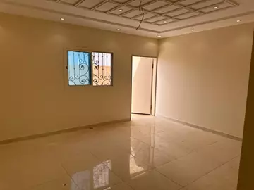 شقة سكني للإيجار في حي العوالي في غرب الرياض