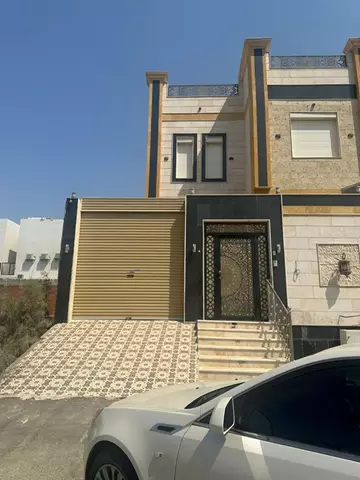 فيلا سكني للإيجار في حي الفردوس في جدة