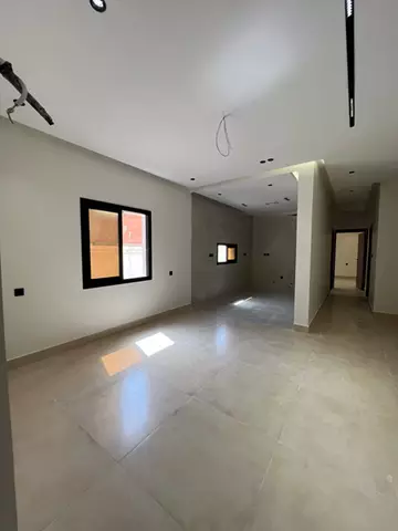 شقة سكني للبيع في حي الروضة في جدة