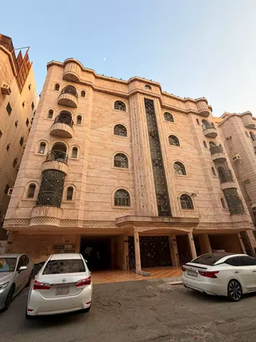 شقة سكني للبيع في حي الفيصلية في جدة