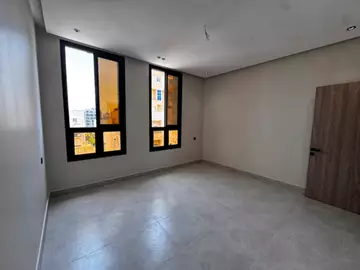 شقة سكني للبيع في حي النعيم في جدة