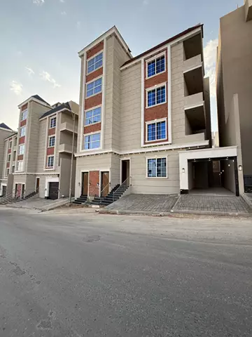 دور مستقل سكني للبيع في حي الروابي في ابها