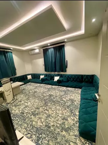 دور مستقل سكني للبيع في حي النهضة في شرق الرياض