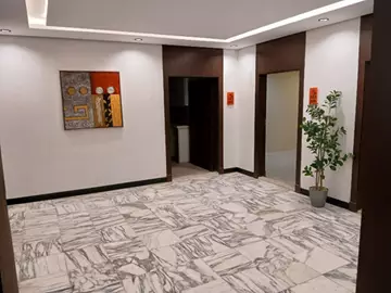 شقة سكني للإيجار في حي السليمانية في وسط الرياض