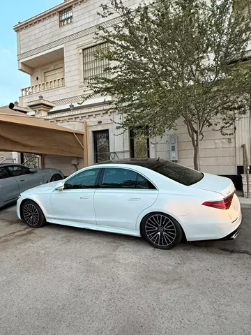 فيلا سكني للإيجار في حي الشراع في جدة