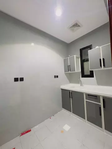 شقة سكني للإيجار في حي الصفا في جدة