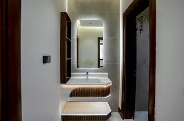 شقة سكني للبيع في حي الروضة في جدة