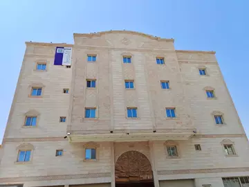 عمارة سكني للبيع في حي الفرقان في مكة المكرمة