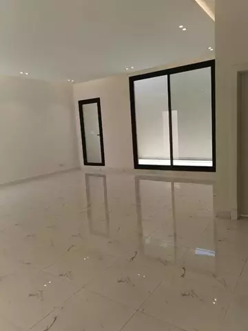 فيلا دوبلكس للبيع في حي العارض في شمال الرياض