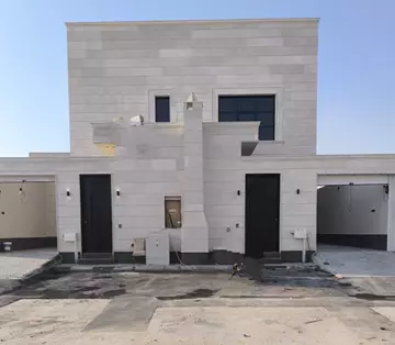 شقة دوبلكس للبيع بالجنادرية شرق الرياض