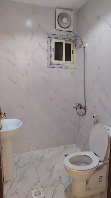 غرفة استديو سكني للإيجار في حي مريخ في جدة