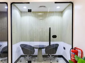 مكاتب مؤثثة وجاهزة للإيجار حي العارض