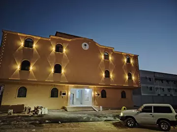 عمارة سكني للإيجار في حي بلدة ذهبان في جدة