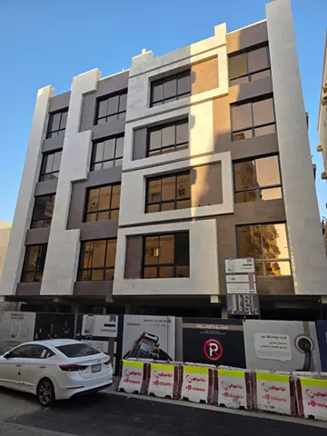 شقة 5 غرف سكني للبيع في حي البوادي في جدة