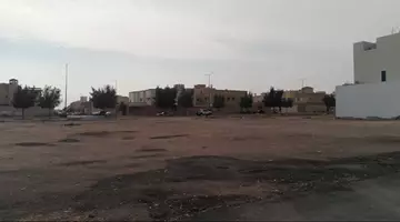 أرض تجاري سكني للبيع في حي بدر في جنوب الرياض