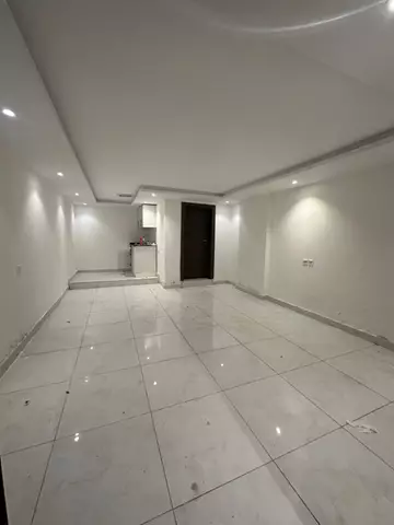 غرفة استديو سكني للإيجار في حي مريخ في جدة