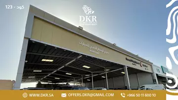 صالة عرض تجاري للبيع في حي القادسية في شرق الرياض