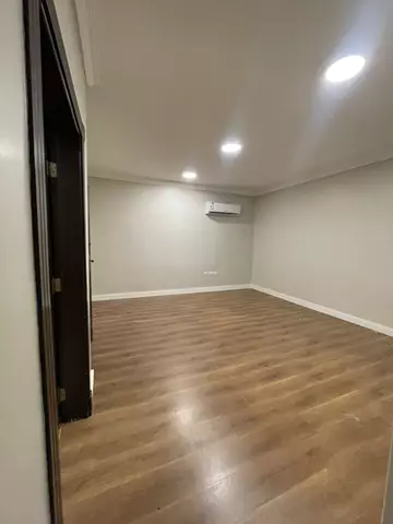 شقة سكني للإيجار في حي الياسمين في شمال الرياض