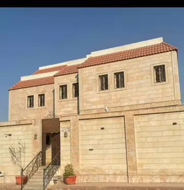 فيلا فاخره للبيع في حي الاجوادGD903