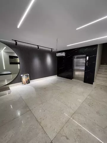 شقة 4 غرف سكني للبيع في حي الروضة في جدة