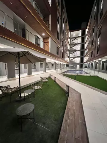 شقة سكني للإيجار في حي الحمراء في الخبر