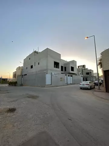 فيلا سكني للبيع في حي الرفيعة في غرب الرياض