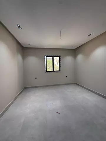 شقة سكني للبيع في حي البوادي في جدة