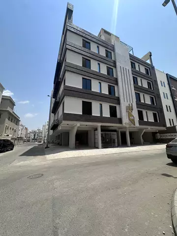 شقة 4 غرف سكني للبيع في حي الروضة في جدة