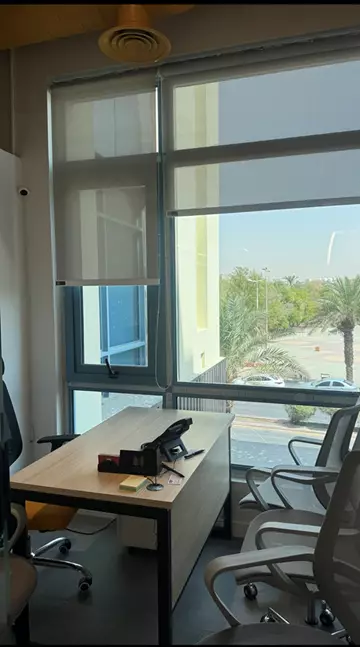 مكتب  تجاري للإيجار حي الدريهمية 