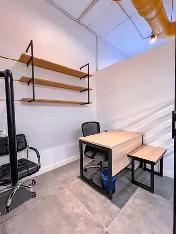 مكاتب تجاريه للإيجار في حي السويدي في غرب الرياض