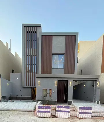 دور مستقل سكني للبيع في حي الرمال في شرق الرياض