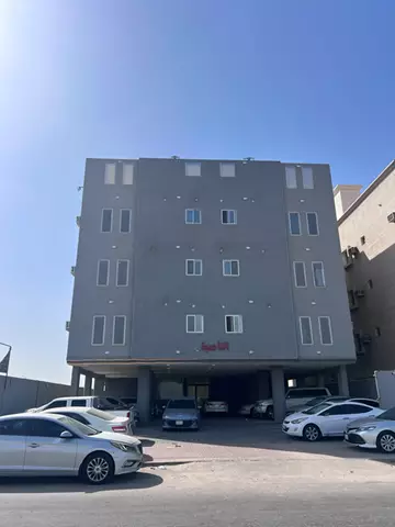 عمارة سكني للبيع في حي الضباب في الدمام