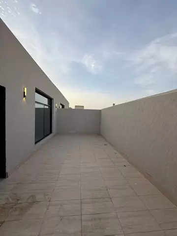 بنتهاوس علوي للبيع بحي النسيم الغربي