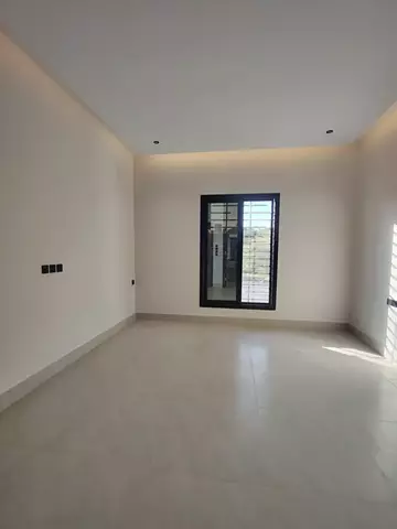 شقة سكني للبيع في حي المعارض في خميس مشيط