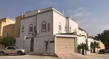 فيلا سكنية للبيع بحي طويق بغرب الرياض